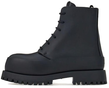 FERRAGAMO菲拉格穆 牛皮 圓頭繫帶 短筒靴 男女通款 黑色 Buy FERRAGAMO菲拉格穆 牛皮 圓頭繫帶 短筒靴 男女通款 黑色