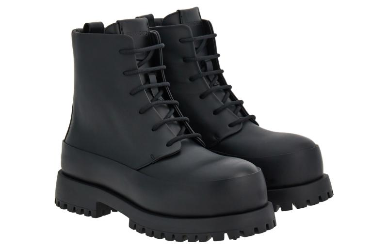 Lookbook FERRAGAMO Salvatore Rond Neus Veterschoenen ''Zwart Leder'' 021984-766278