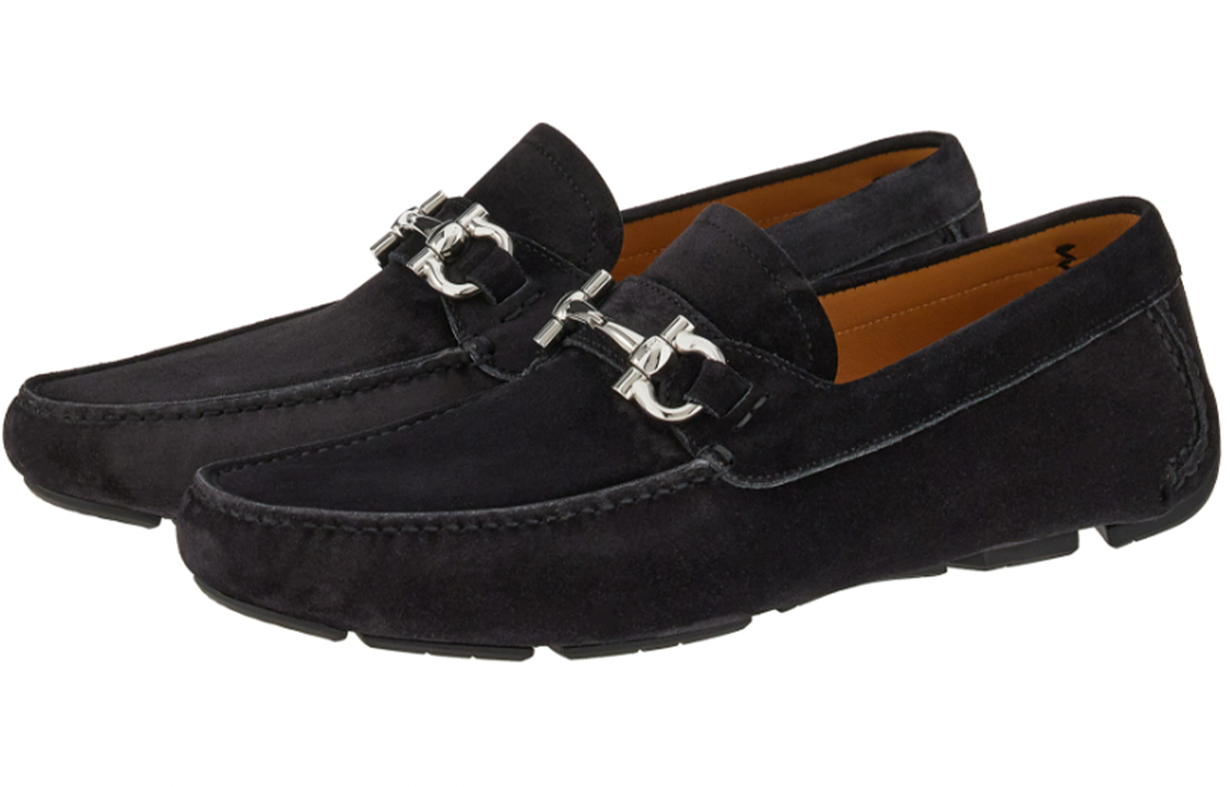 Shop FERRAGAMO菲拉格慕 絨面 圓頭套穿 男性休閒款 黑色