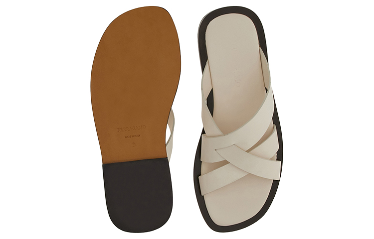 Purchase FERRAGAMO Sandales Tressées à Brides Croisées ''Blanc'' 021718-763265