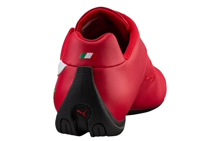 Shop Ferrari x Puma Future Cat OG ''Rouge'' 305923-01