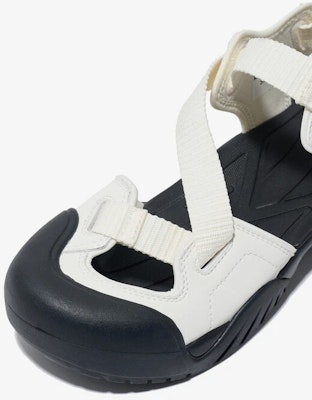 Fila 페이토 Sandals White/Black/White 11001SM02602H120 Sizing Fila 페이토 Sandals White/Black/White 11001SM02602H120