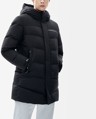 FILÁ Chaqueta Negra Casual de Negocios Acolchada para el Frío F11M247904F-BK Purchase FILÁ Chaqueta Negra Casual de Negocios Acolchada para el Frío F11M247904F-BK