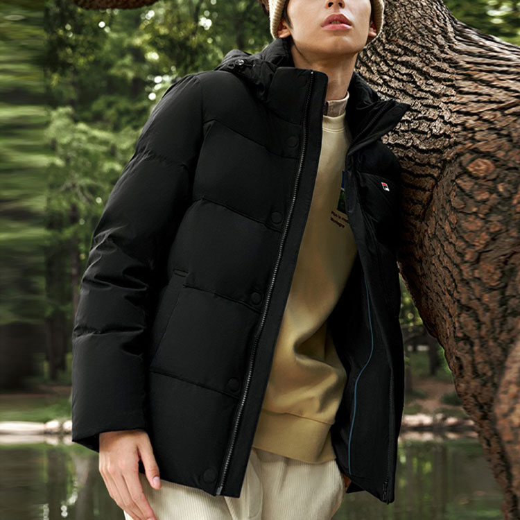 FILA  Black Down Jacket with Logo Embroidery Casual Style. F11M248906F-BK 圖 3