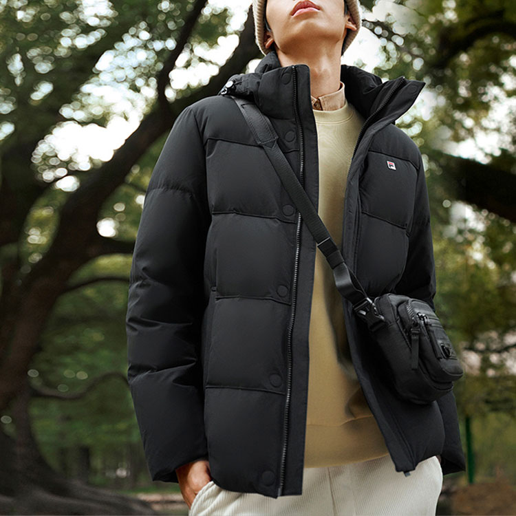 FILA  Black Down Jacket with Logo Embroidery Casual Style. F11M248906F-BK 圖 6