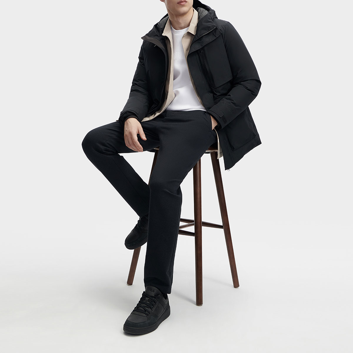 FILA  Black Long Down Jacket Hooded Winter Coat Casual Style. F11M342909F-BK 圖 7