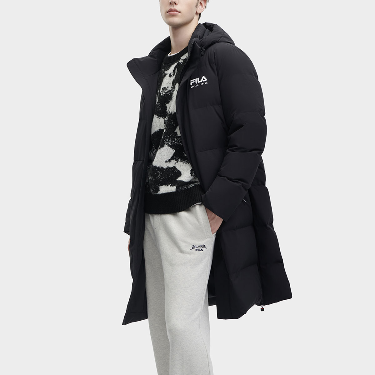 Details for FILA 黑色連帽羽絨長外套 冬季印花Logo款式 F11M349907R-BK