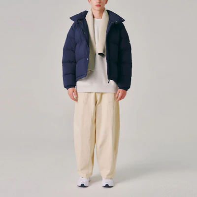 FILA Jaket Puffer Biru dengan Bordir Logo dan Ritsleting FS2DJE4801X-INA Purchase FILA Jaket Puffer Biru dengan Bordir Logo dan Ritsleting FS2DJE4801X-INA