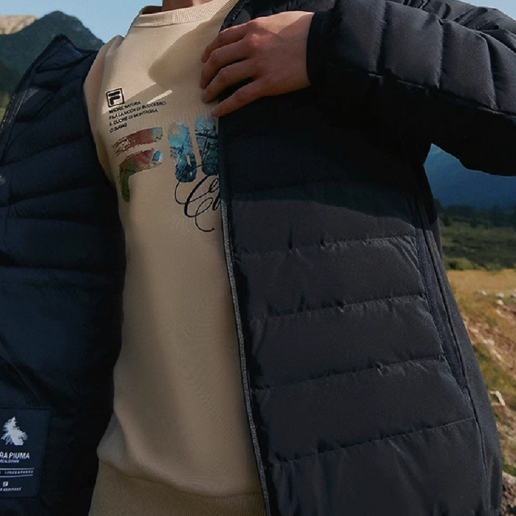 FILA  Lightweight Black Hooded Down Jacket for Winter Casual Wear F11M248908F-BK 圖 6