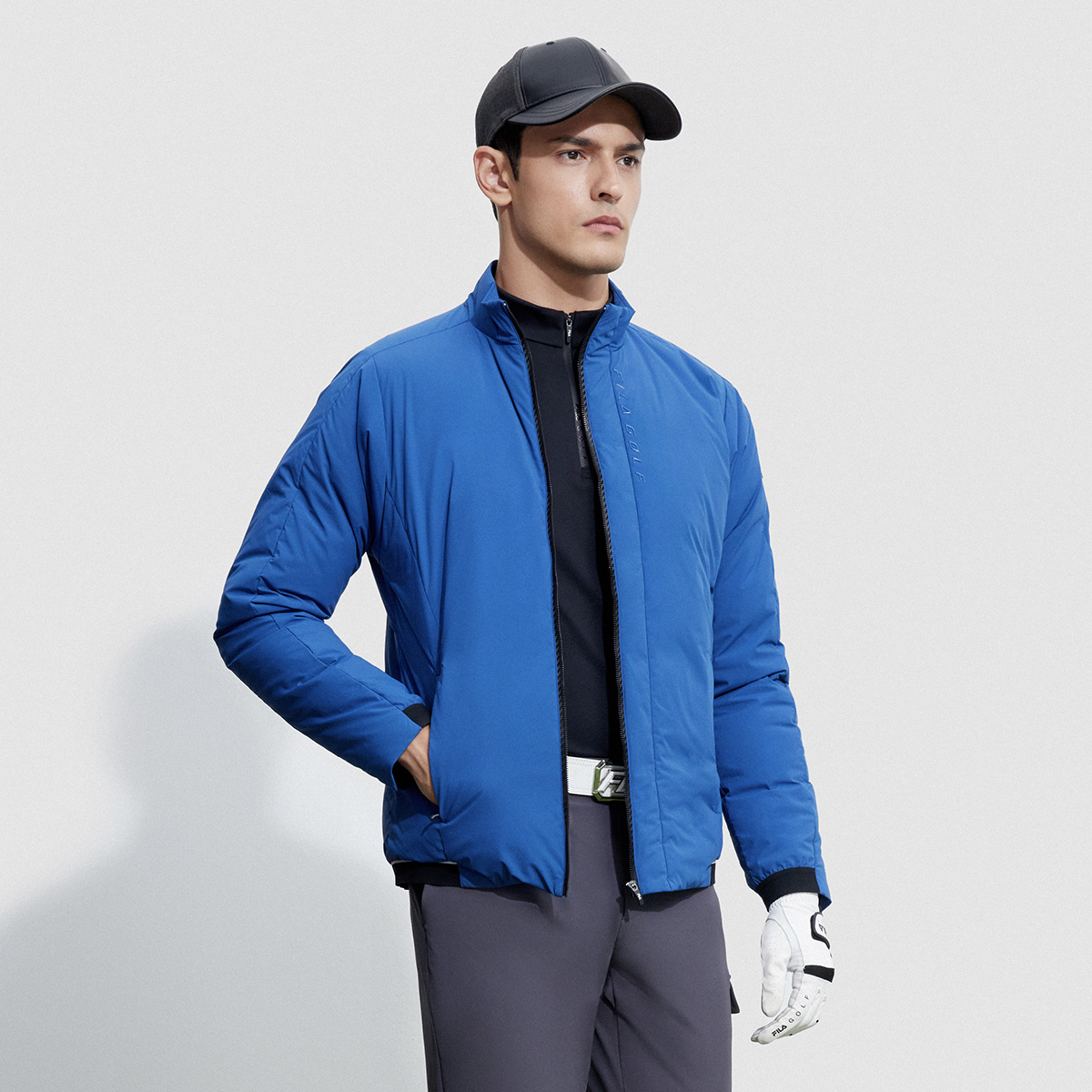 Shop FILA Chaqueta Ligera de Golf Desmontable Azul Porcelana. A11M345917F-BU_20231010132316