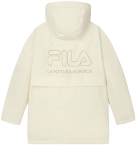 FILA Jaket Down Panjang Sedang dengan Logo Cetak - Putih. F11M349904F-IV Lookbook FILA Jaket Down Panjang Sedang dengan Logo Cetak - Putih. F11M349904F-IV