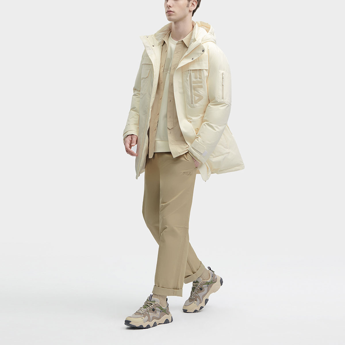 Sizing FILA Jaket Down Panjang Sedang dengan Logo Cetak - Putih. F11M349904F-IV