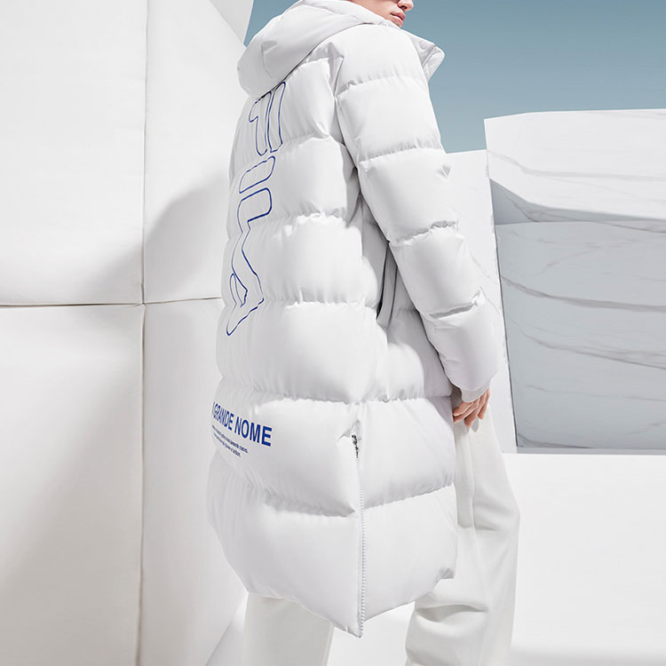 Shop FILA Jaket Panjang Hoodie dengan Resleting Huruf Warna Cold Stone White. F51M349921A-WT