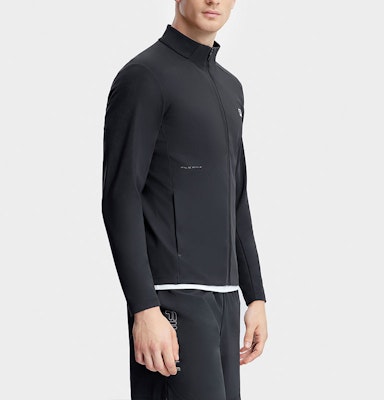 Chaqueta de Punto FILA con Logo Sólido y Cuello Alto en Negro Intenso. A11M331502ABK Details for Chaqueta de Punto FILA con Logo Sólido y Cuello Alto en Negro Intenso. A11M331502ABK