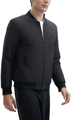 FILA 三合一羽絨外套 黑色 - 保暖柔軟 舒適版型 F11M443505F-BK Details for FILA 三合一羽絨外套 黑色 - 保暖柔軟 舒適版型 F11M443505F-BK