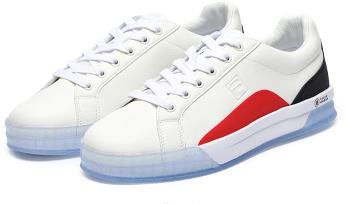 斐乐 Ace 白红配色 F12M221206FSA Lookbook 斐乐 Ace 白红配色 F12M221206FSA