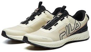 FILA 低帮运动鞋 米色 A12M112204FAG Lookbook FILA 低帮运动鞋 米色 A12M112204FAG
