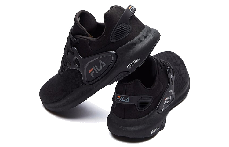 Shop FILA アスレチック ロー "トリプルブラック" A12M112105FTS