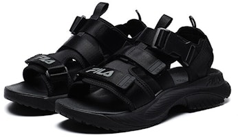 斐乐运动魔术贴开口平底黑色凉鞋 A12M122607FFB Lookbook 斐乐运动魔术贴开口平底黑色凉鞋 A12M122607FFB