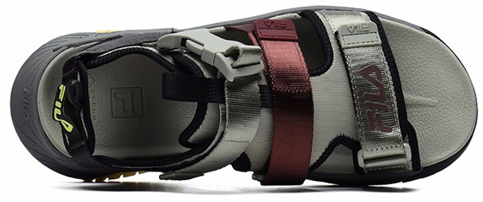 FILA Athletics Velcro Stylish Open Toe Flat Heel Sports Sandals A12M122607FAS Shop FILA Athletics Velcro Stylish Open Toe Flat Heel Sports Sandals A12M122607FAS