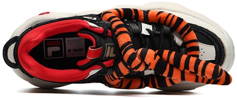 Sepatu Santai FILA Barricade 2 Hitam F12M216123FBG Lookbook Sepatu Santai FILA Barricade 2 Hitam F12M216123FBG