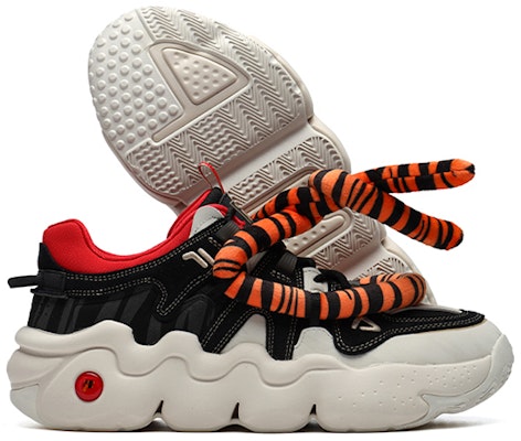 FILA Barricade 2 Kasut Kasual Hitam F12M216123FBG Purchase FILA Barricade 2 Kasut Kasual Hitam F12M216123FBG