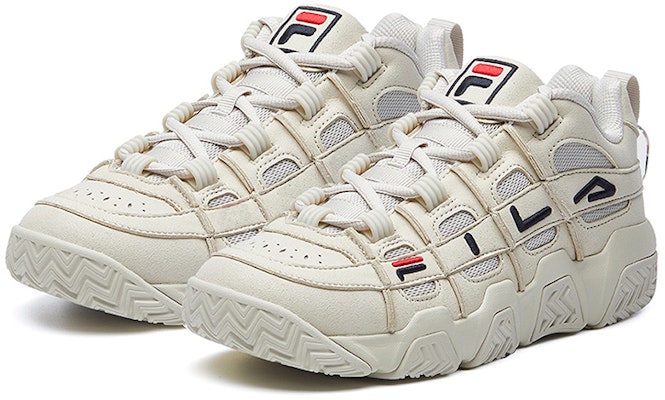 FILA斐樂 Barricade 低筒復古籃球鞋 男款 麥片色 Lookbook FILA斐樂 Barricade 低筒復古籃球鞋 男款 麥片色