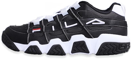 FILA Barricade Rendah Hitam F12M041202FBK Buy FILA Barricade Rendah Hitam F12M041202FBK