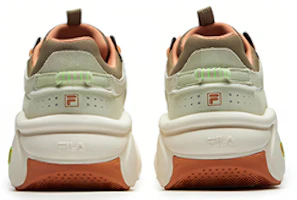 Shop FILA 斐樂 Barricade 低筒 復古籃球鞋 男款 隱密綠