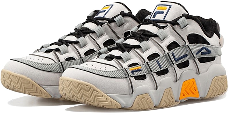Fila Fusion 斐樂潮流 Barricade 復古籃球鞋 深灰色 Lookbook Fila Fusion 斐樂潮流 Barricade 復古籃球鞋 深灰色