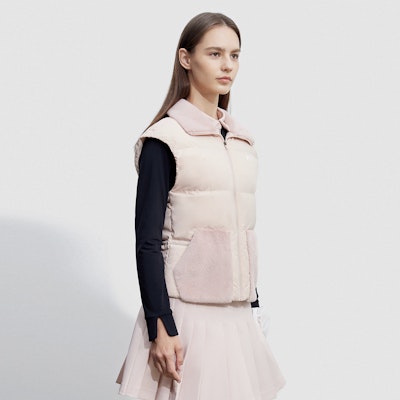 FILA Basic Warm Golf Puffer Vest with Zip and Collar for Men and Women. A11W345902F-PK Purchase FILA Basic Warm Golf Puffer Vest with Zip and Collar for Men and Women. A11W345902F-PK