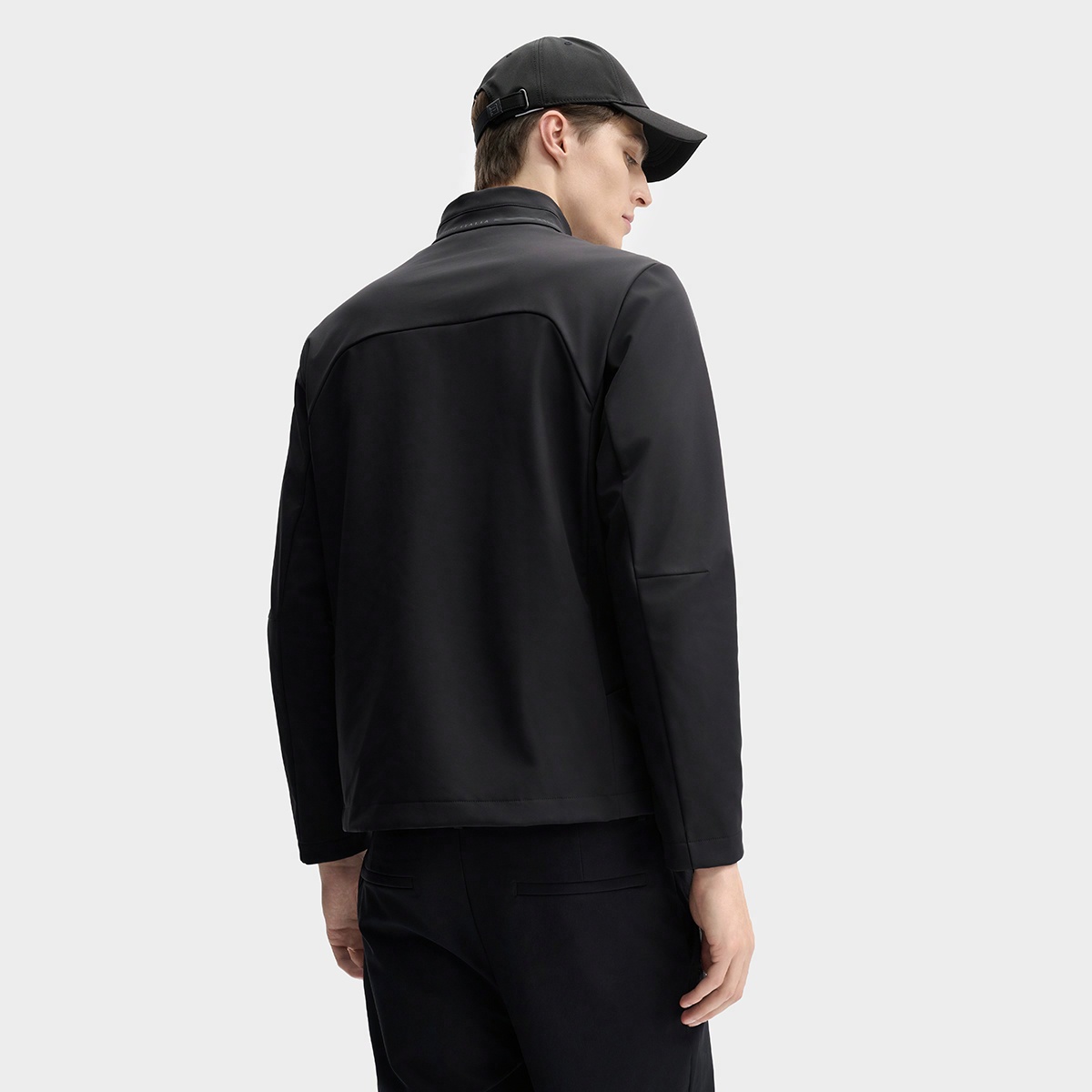 Details for FILA 黑色休閒白絨外套立領款 F11M513701FBK