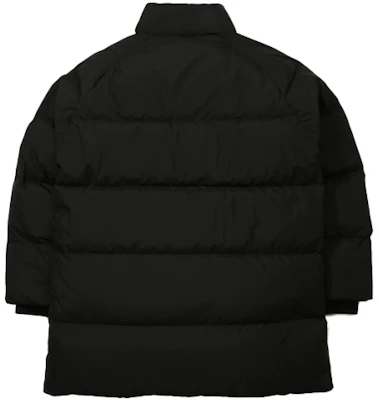 FILA Jaket Puffer Hitam Panjang Sedang dengan Kerah Standar FS2DJD4102X-BLK Lookbook FILA Jaket Puffer Hitam Panjang Sedang dengan Kerah Standar FS2DJD4102X-BLK