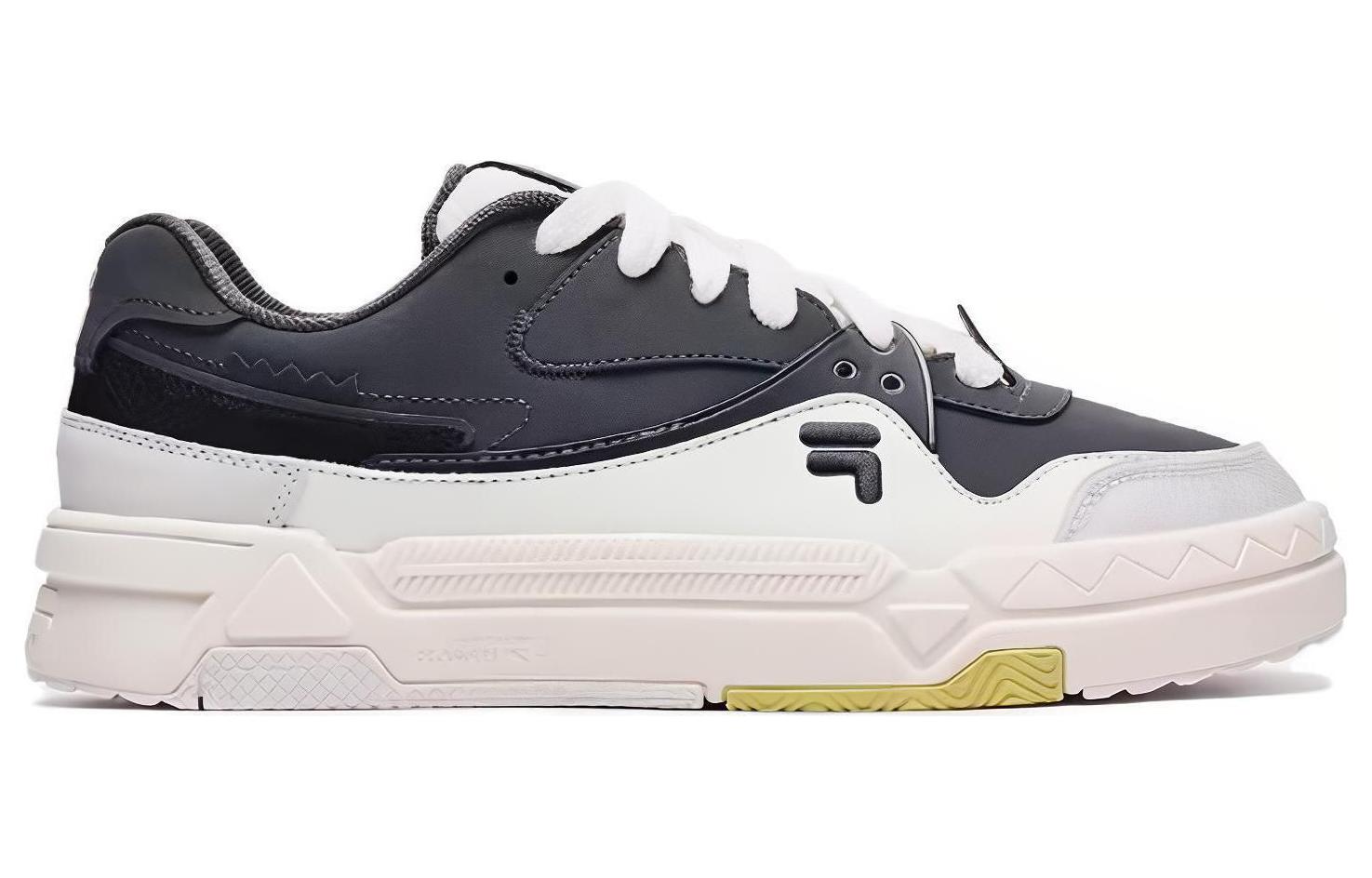 Order FILAボードシューズ ロー "ブラック/ホワイト" T12M232202DDW