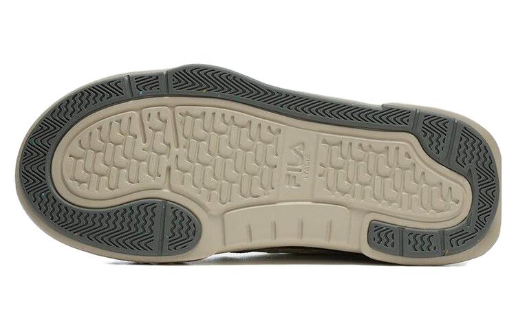 Shop 斐乐低帮帆布鞋‘牛油果绿’ F12M322301FPA