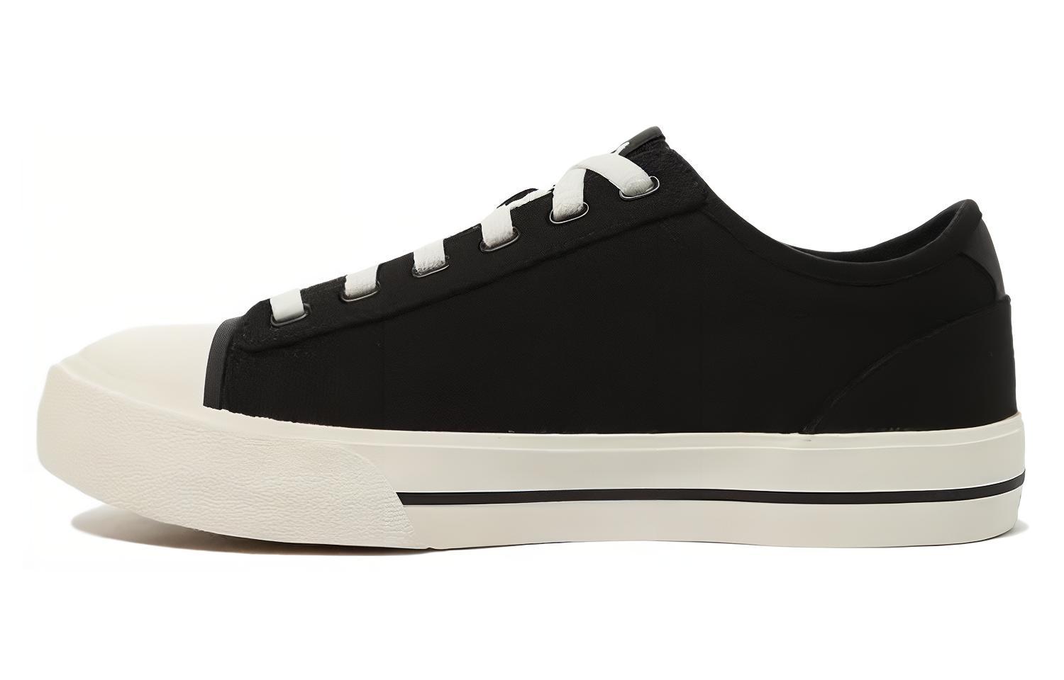 FILA Canvas Low 'Black White' 1XM02340G_001