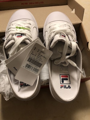 FILA 白色帆布懒人鞋 1XM00971 Order FILA 白色帆布懒人鞋 1XM00971