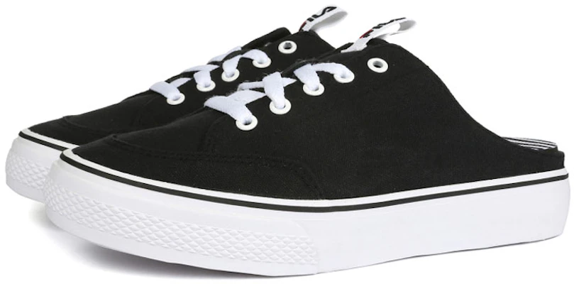 Sepatu Santai FILA Hitam/Putih 1XM00985_013 Order Sepatu Santai FILA Hitam/Putih 1XM00985_013