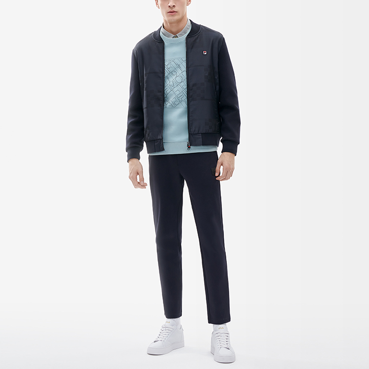 Shop FILA 休闲标志针织夹克 传奇蓝 F11M211508F-NV