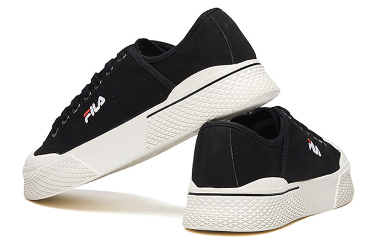 Lookbook Sneakers casual FILA nere F12M024417FBK