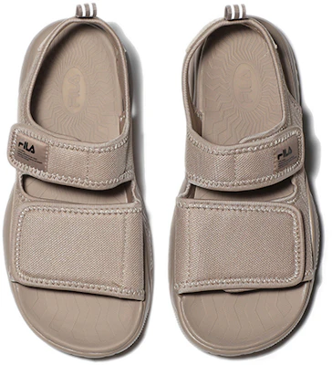 Sandales Chunky Velcro FILA ''Khaki Édition Coréenne''. 1SM01562D_920 Shop Sandales Chunky Velcro FILA ''Khaki Édition Coréenne''. 1SM01562D_920