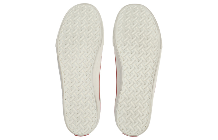 Shop FILA经典低帮板鞋米色 1XM01011_920