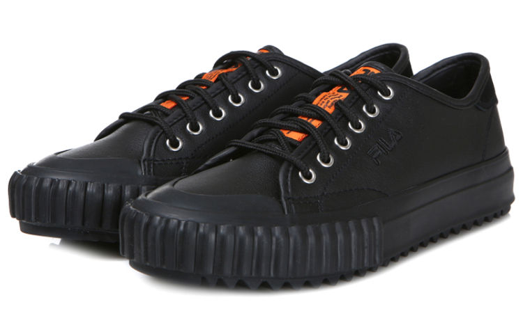 Lookbook FILA Classique Kics T LX Baskets Bass-Noir Casual. 1XM00986_032