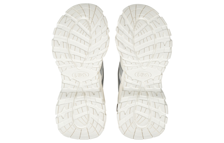 Shop Fila 斐樂魚骨復古休閒老爹鞋 白灰 韓版
