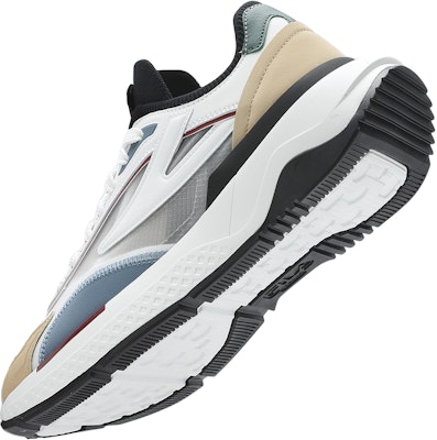 FILA 核心先驱 '米色' F12M423109FBB Shop FILA 核心先驱 '米色' F12M423109FBB