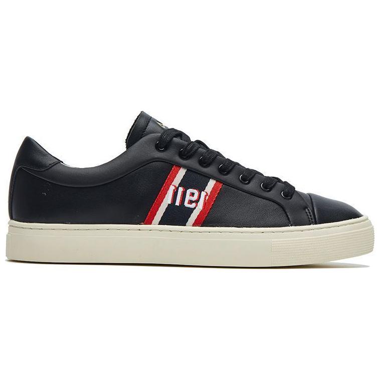 Order FILA Court Low ''Zwart'' F12M134350FBK