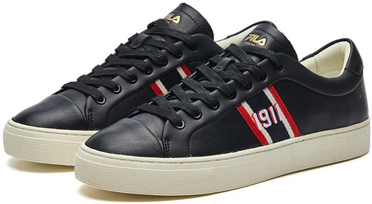 FILA Court Low ''Zwart'' F12M134350FBK Lookbook FILA Court Low ''Zwart'' F12M134350FBK