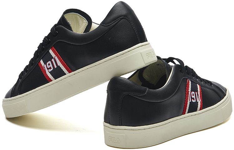 Purchase FILA Court Low ''Zwart'' F12M134350FBK