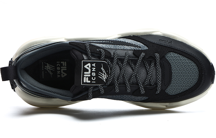 Shop FILA Crypto Low 'Hitam Kelabu' F12M313101FBT