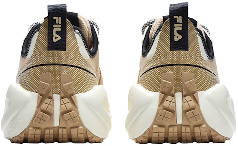 FILA斐乐 防滑耐磨 老爹鞋 男款 米黃色 Shop FILA斐乐 防滑耐磨 老爹鞋 男款 米黃色